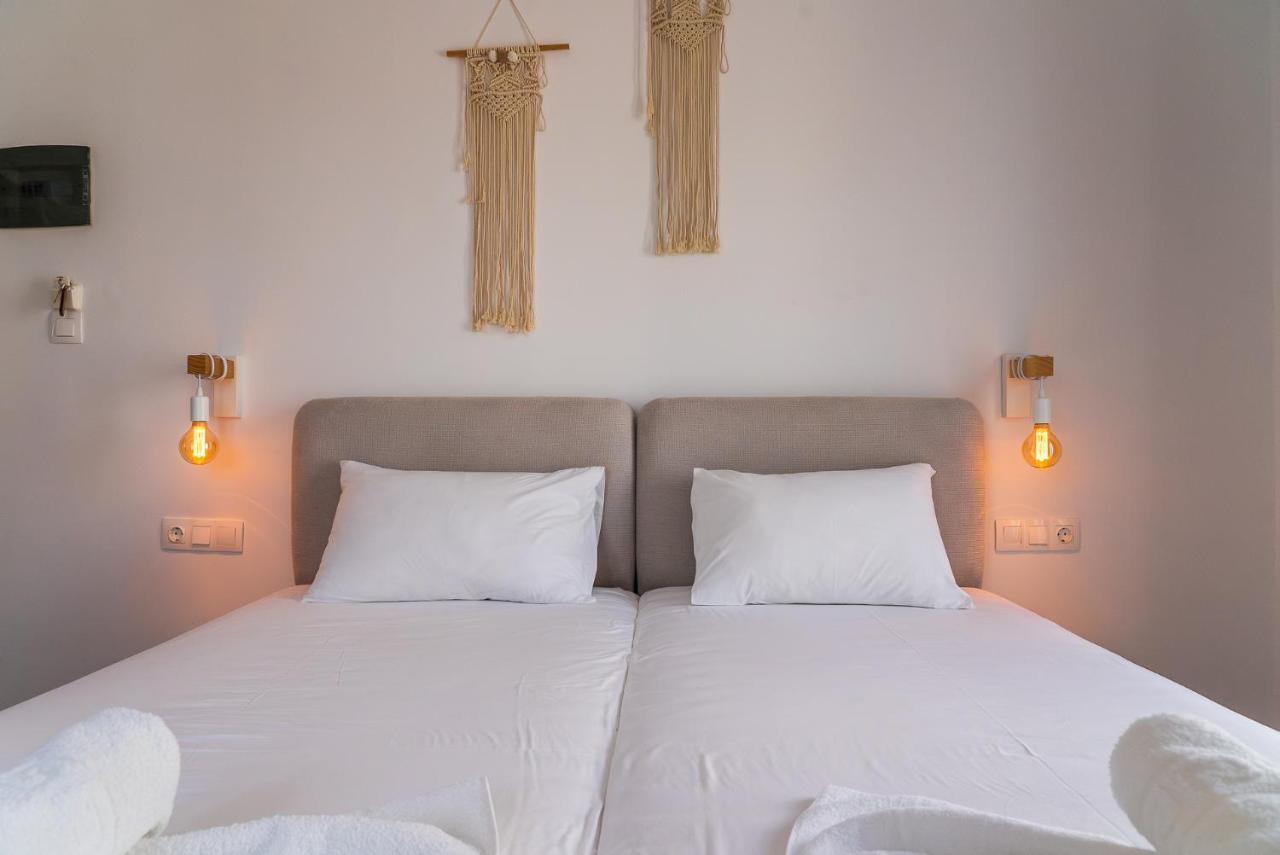 Eleftheria Studios Antiparos Town Екстериор снимка