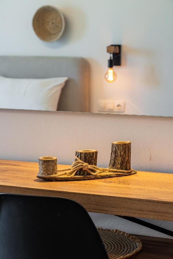 Eleftheria Studios Antiparos Town Екстериор снимка